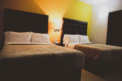 Double Room with Two Double Beds 2