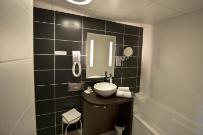 Habitaci&oacute;n Doble Deluxe - 2 camas 2