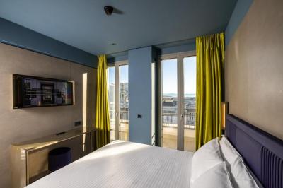 Doppelzimmer zur Einzelnutzung mit Balkon und Aussicht 9