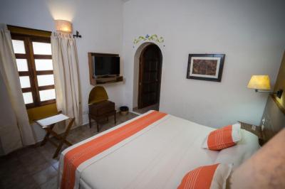 Suite 2