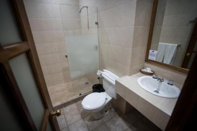 Small Single Room 5