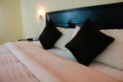 Quarto com Cama King-size 2