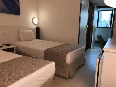 Standard Twin Room 4