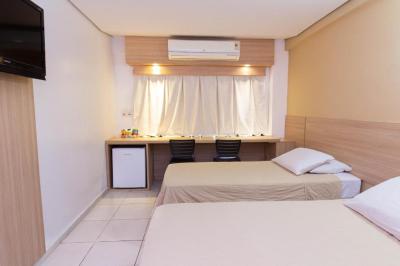 Deluxe Twin Room 1