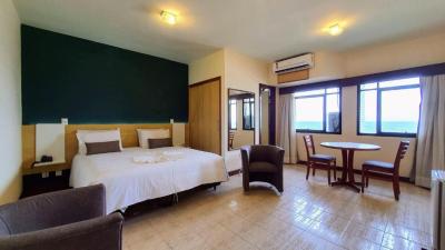 Suite with Sea View 3
