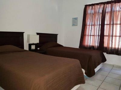 Small Twin Room 3