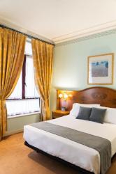 Superior Triple Room 6