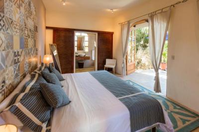King Room with Garden View 3