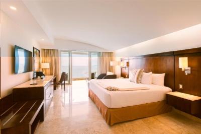 Master Suite 1