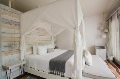 GARDEN ROOM KING 6