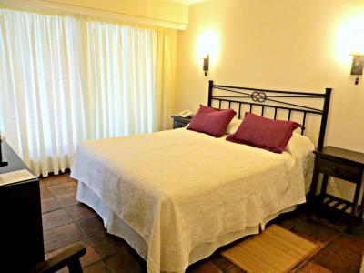 Standard Single Room 6