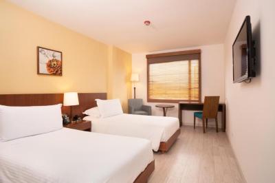 Executive Twin Room 2