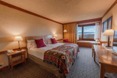 Superior Triple Room with Lake View 5
