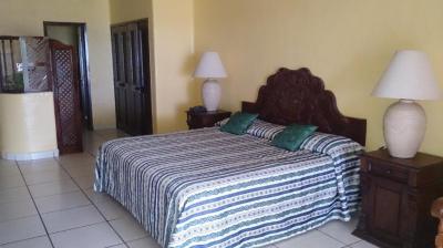 Classic Double Room 8