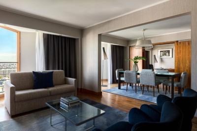 Hemingway Suite, 1 King, WIFI 9