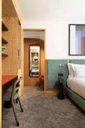 Family Connecting Rooms 4