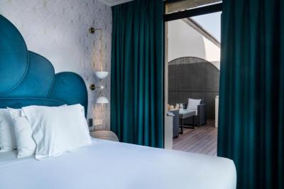 Suite J&uacute;nior 11