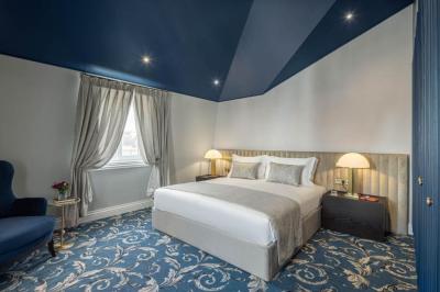 Suite 6