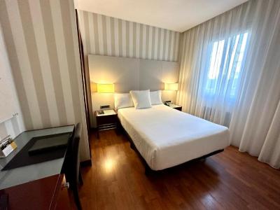 Economy Double Room 5