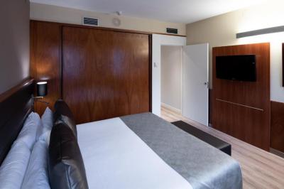 Quarto Duplo 2