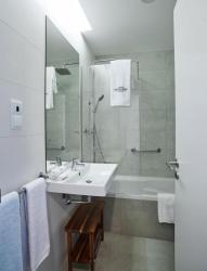 Twin Room 1