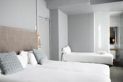 Triple Room 2