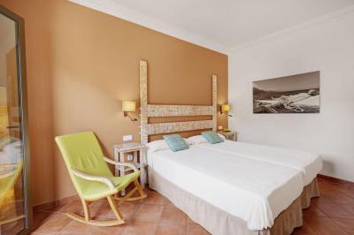 Double Room with Spa Access 1