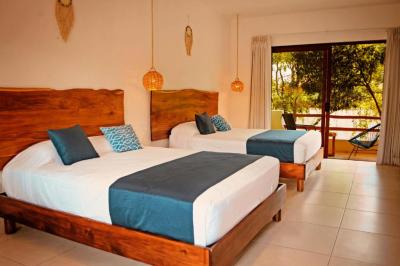 Deluxe Double Room with Two Double Beds 1