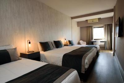 Standard Quadruple Room 3