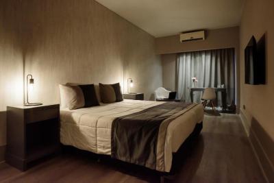Deluxe Double or Twin Room 4
