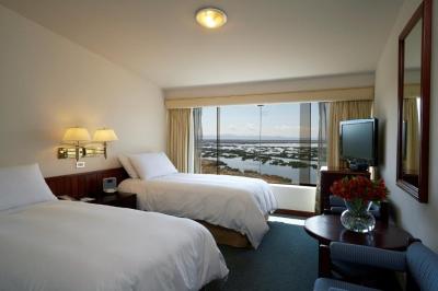Superior Doppelzimmer mit 2 Doppelbetten 3