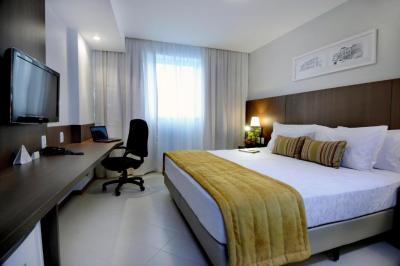 Superior Queen Room 2