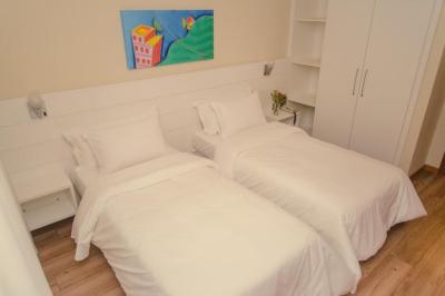 Standard Double Suite 4