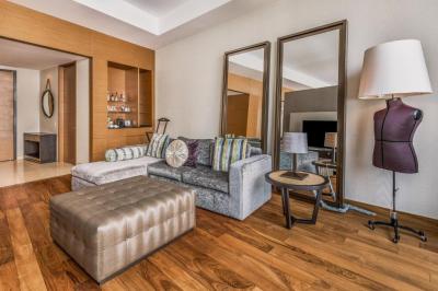 Executive Suite 3
