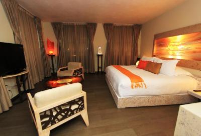Chambre Lit King-Size Deluxe 4