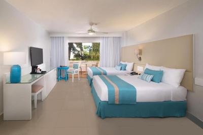 Alojamiento Sun Club Superior con camas dobles y vistas al jard&iacute;n - Triple Triple 8