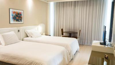 Superior Twin Room 4