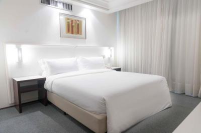 Standard Double Suite 6