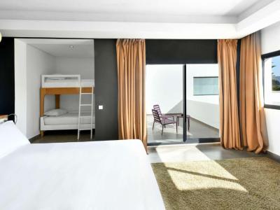 Family Room with King Bed and Two Bunk Beds 4
