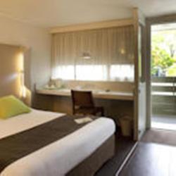 One Double Bed One Junior Bed (Up To One0 Years) - Room Next Generation 3