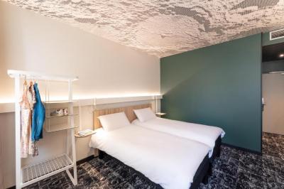 Standard Twin Room 1