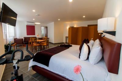 Deluxe Room 3