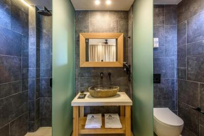 Superior Triple Room 4
