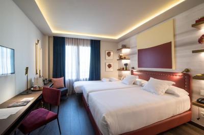 Premium Triple Room 7