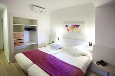 Standard Double Room Single Use 10