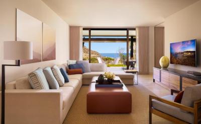 Suite 7