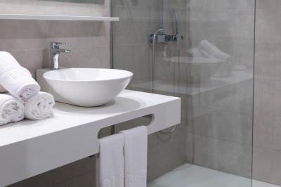 Special Offer - Premium Double or Twin Room with extra bed (2 Adults + 1 child) 13