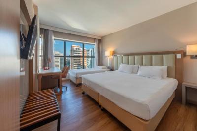 Chambre Triple 4