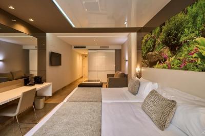 Habitaci&oacute;n Triple Estandar 4