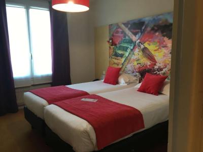 Superior Twin Room 2